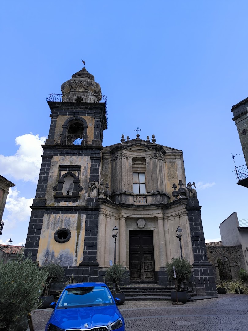 La dispensa dell'Etna