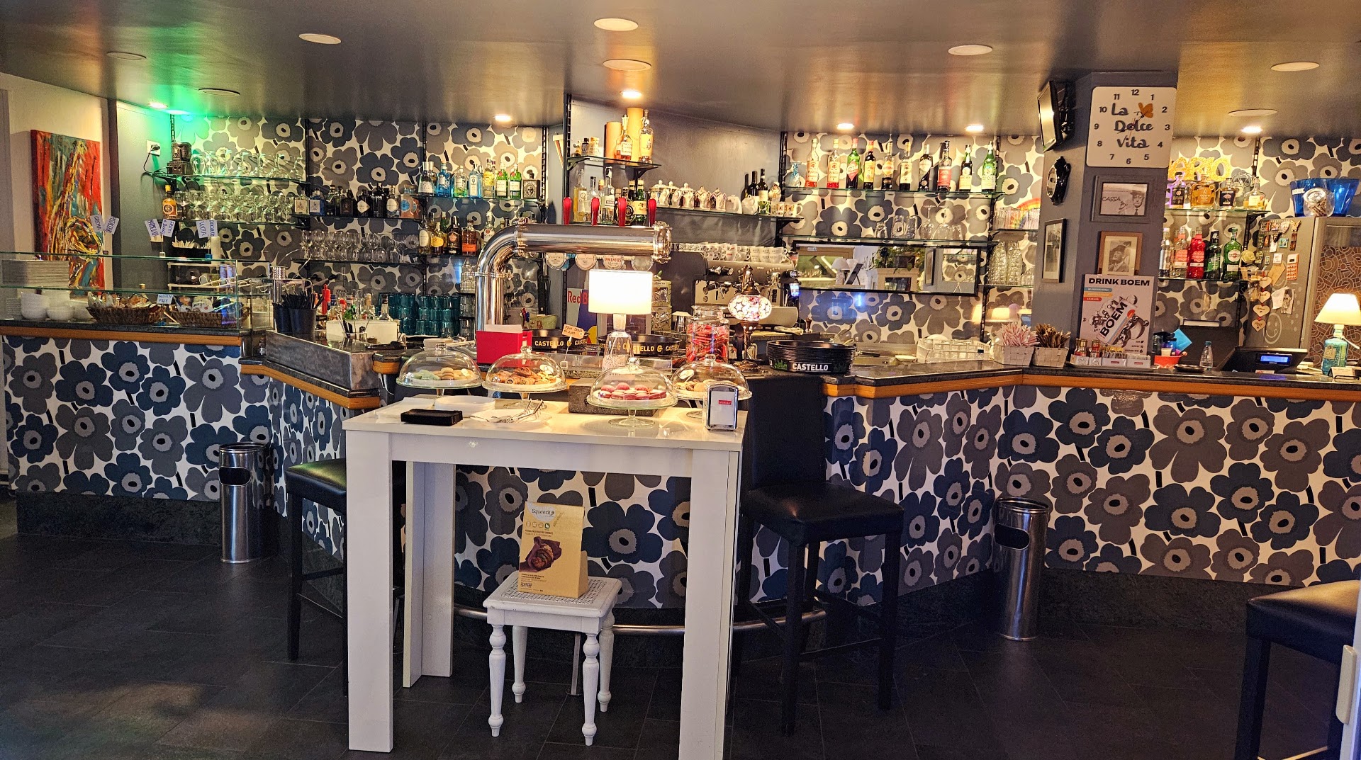 La Dolce Vita - Coffee & Drinks
