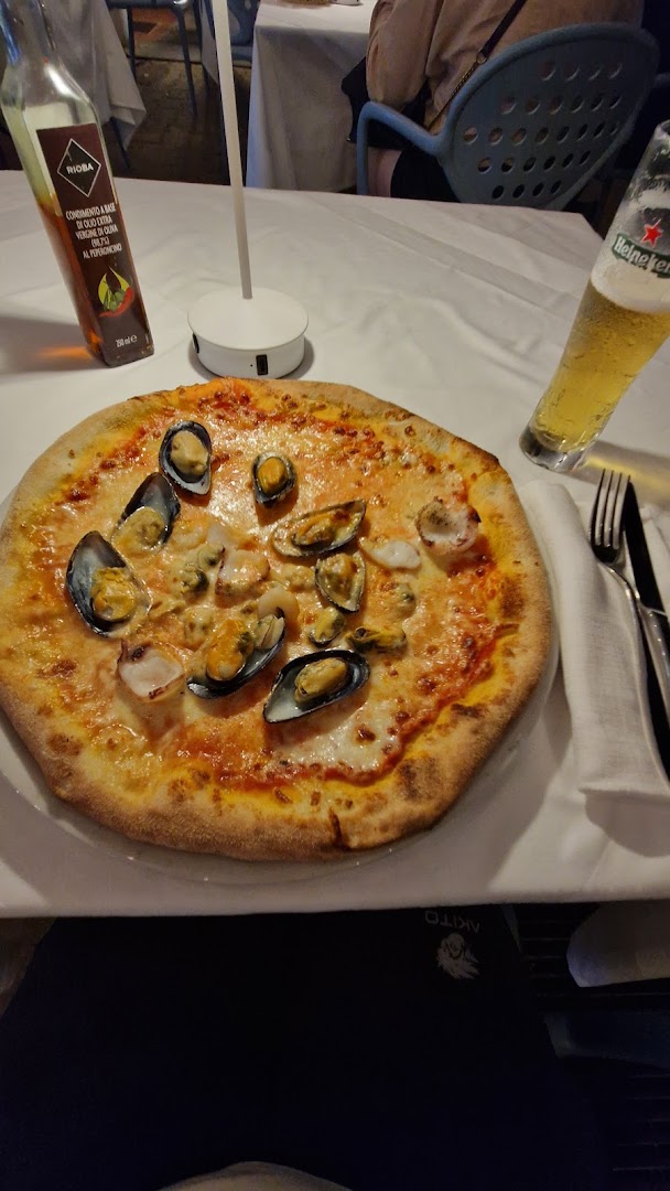 La Dolce Vita - Marina di Portisco | Trattoria, Pizzeria, Bar