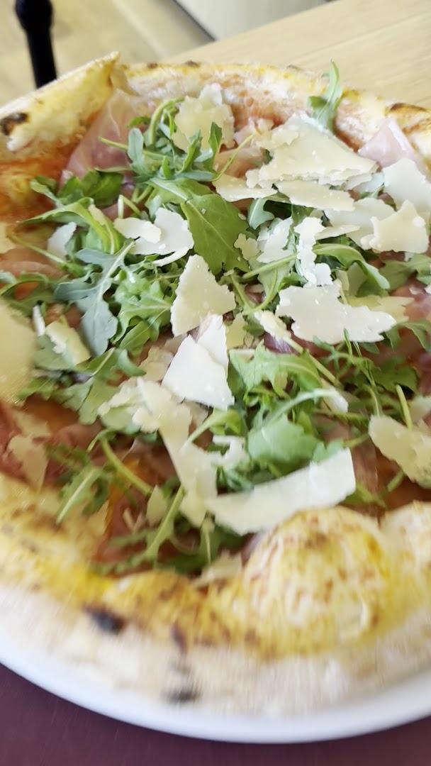 LA DUCHESSA Pizza & Bistrot