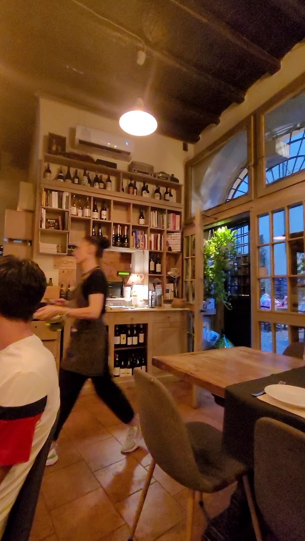 La Fiaschetta - cantina e cucina -