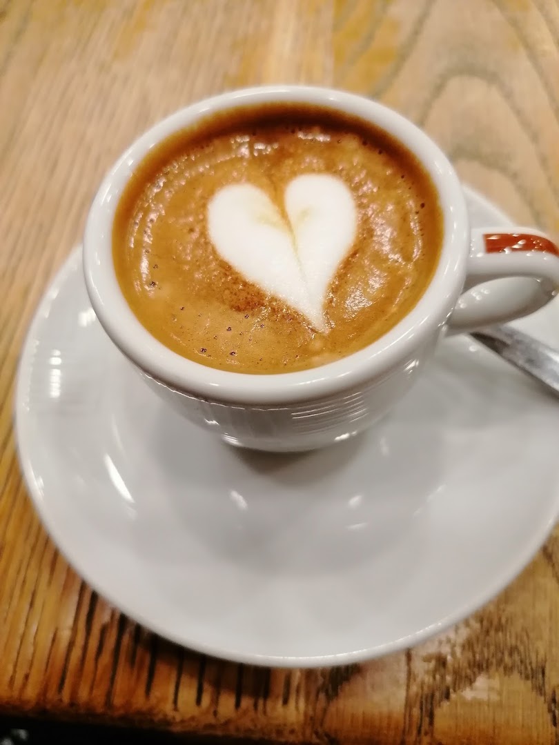 La FORNARINA panificio bar caffetteria