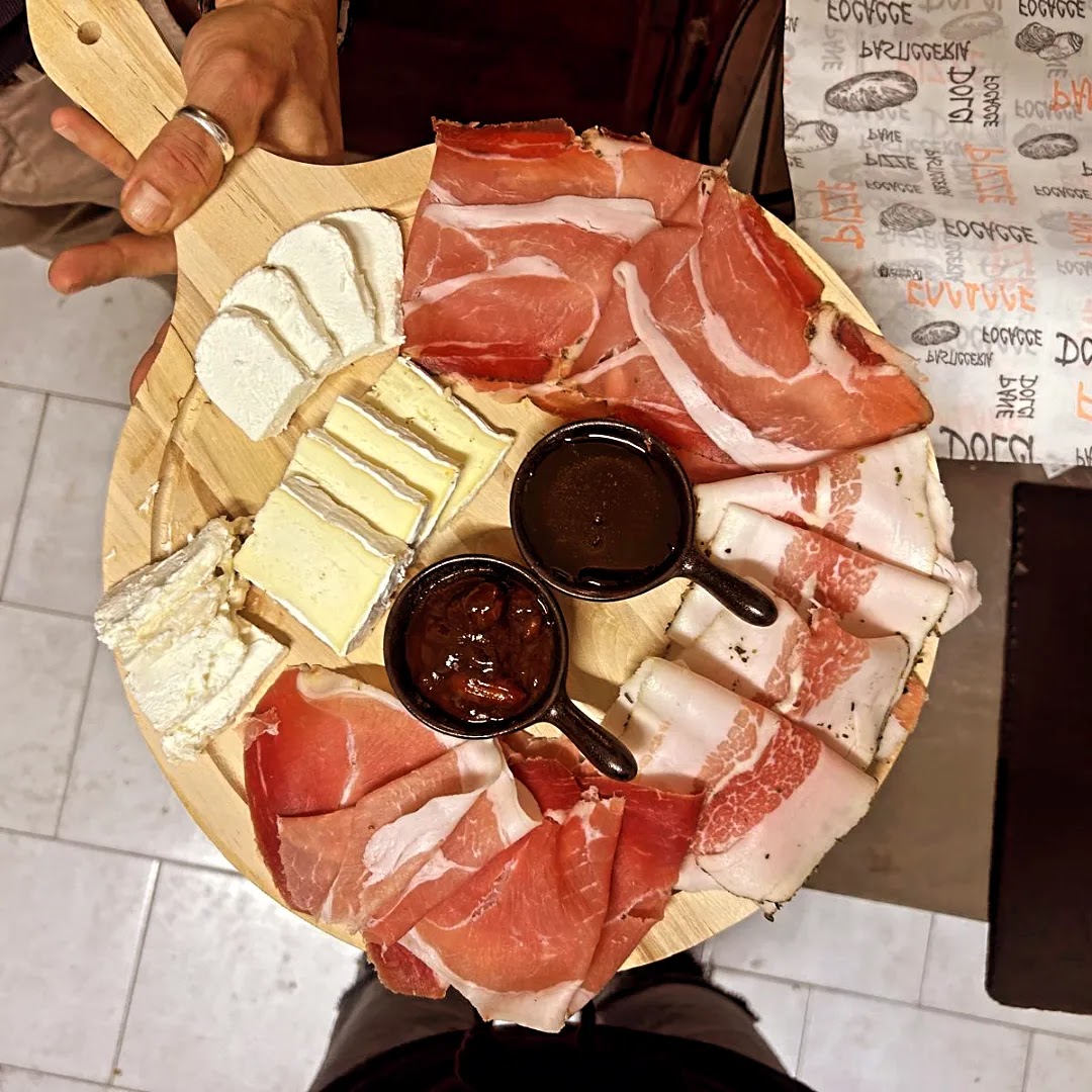 La Gabbia