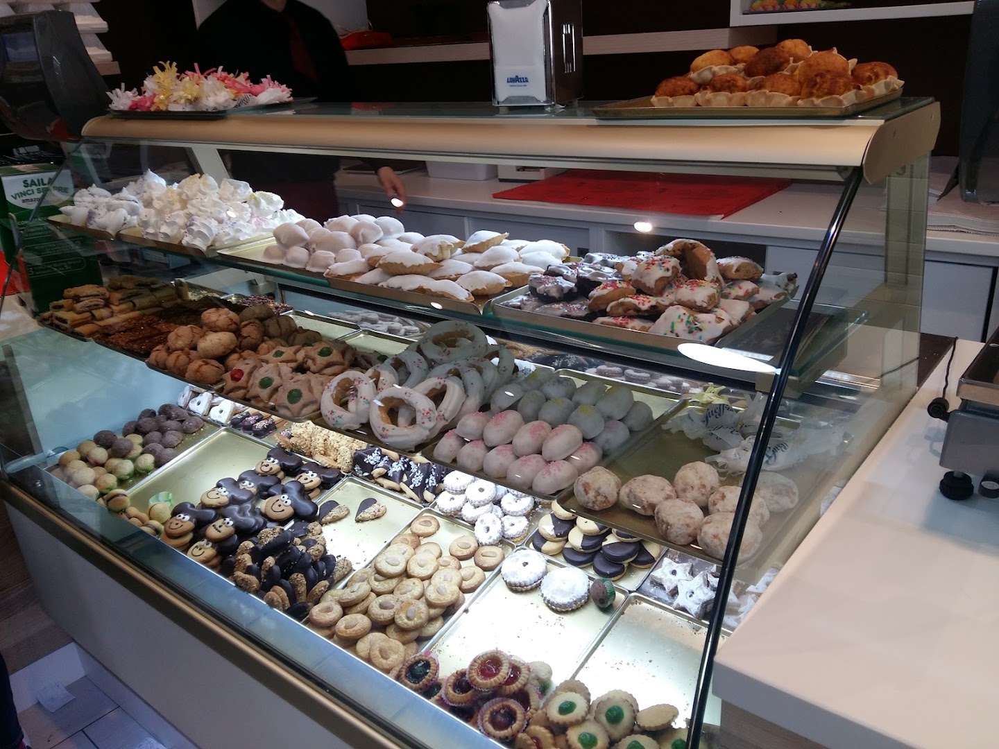La Genuina Pasticceria Caffeteria Gelateria