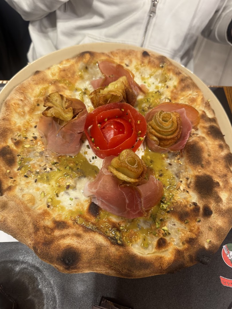 La Ghiotto Pizza