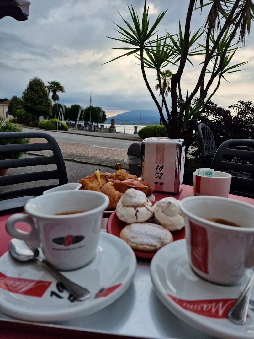La Gina gelato-biscotti-caffè, Lesa