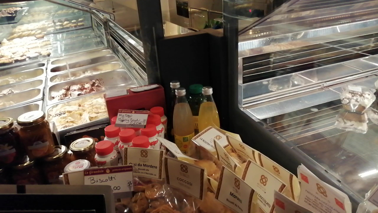 La GIRANDOLA Gelateria & Pasticceria by BIASETTO, Gorizia
