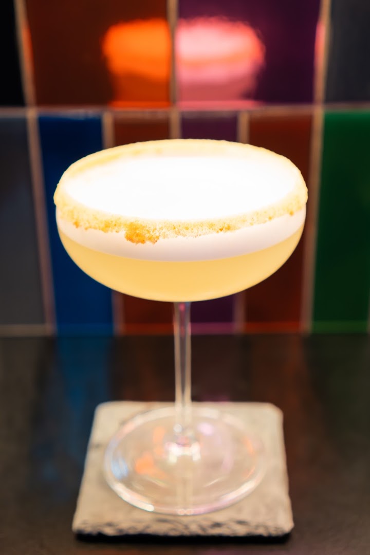 La Iosa - Drink & Laugh, Taste & Love