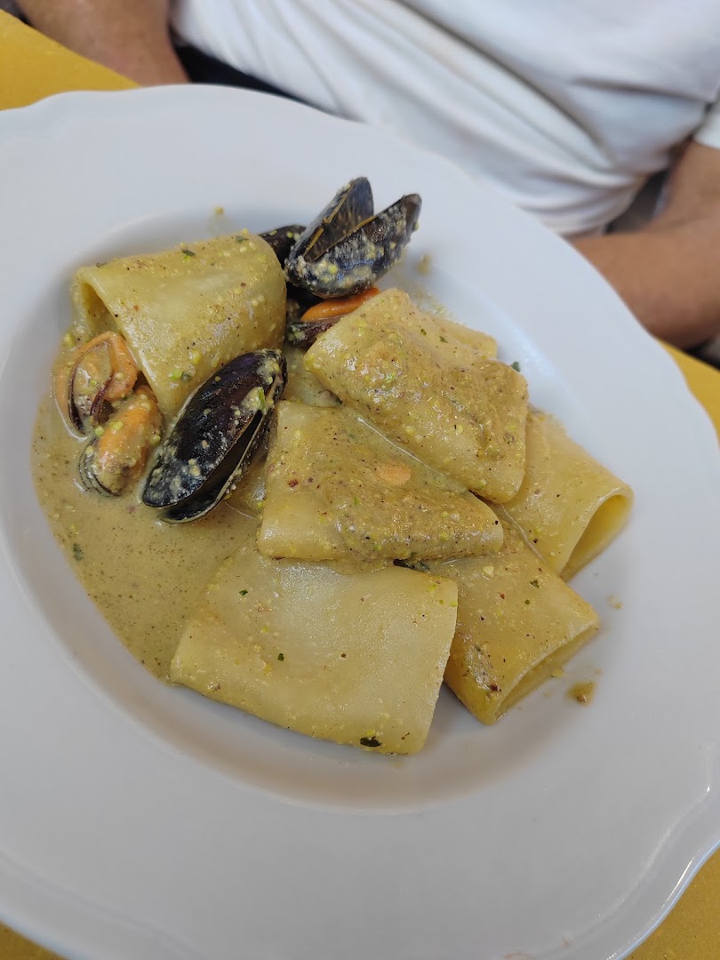 La Lampara bar pizzeria osteria