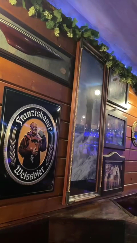 LA LANTERNA BEER BAR