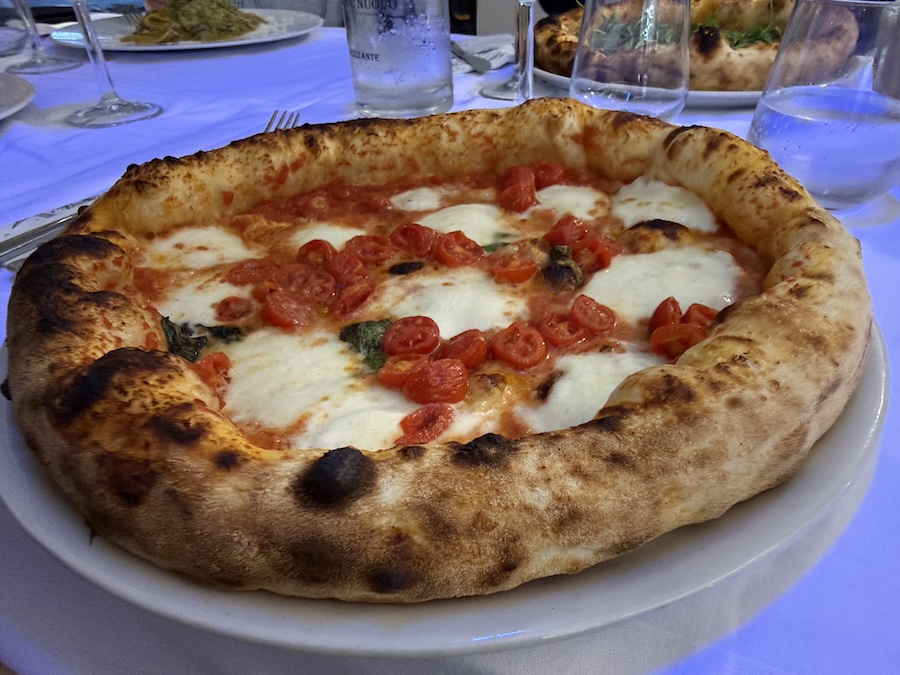 La Lazzara Trattoria e Pizzeria