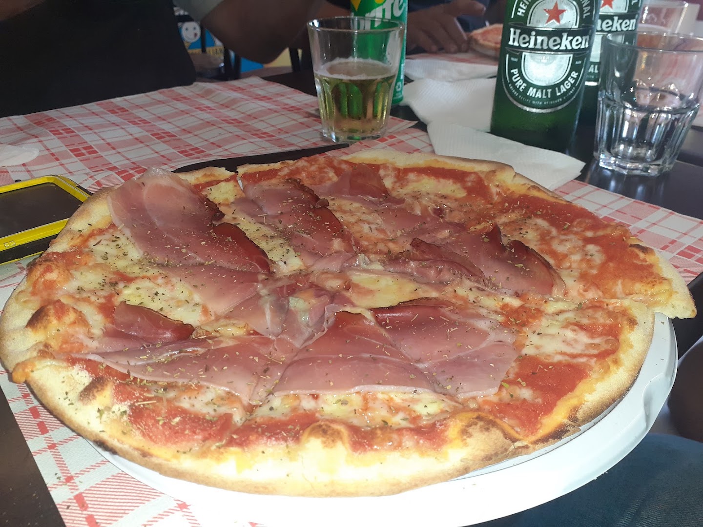 La Lepre bar pizzeria, Asti