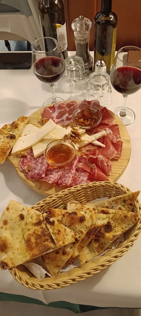 La Lepre Bianca Ristorante Pizzeria Hotel Bar