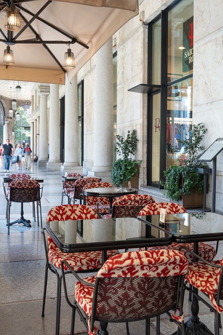 La Locanda del Gatto Rosso Caffe & Bistrot