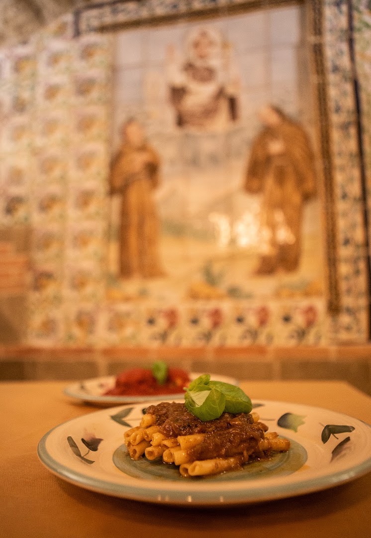 La Locanda del Monacone. Napoli, Rione Sanità.