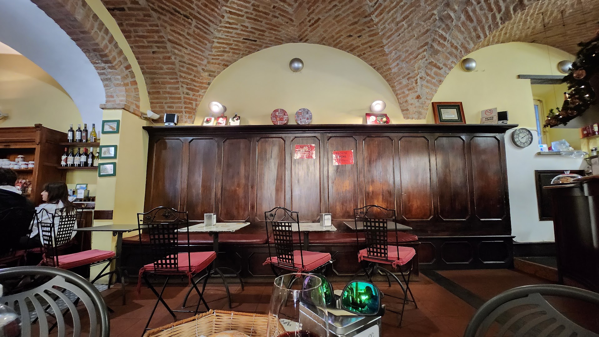 La lumaca caffetteria wine bar di Manca Valentina