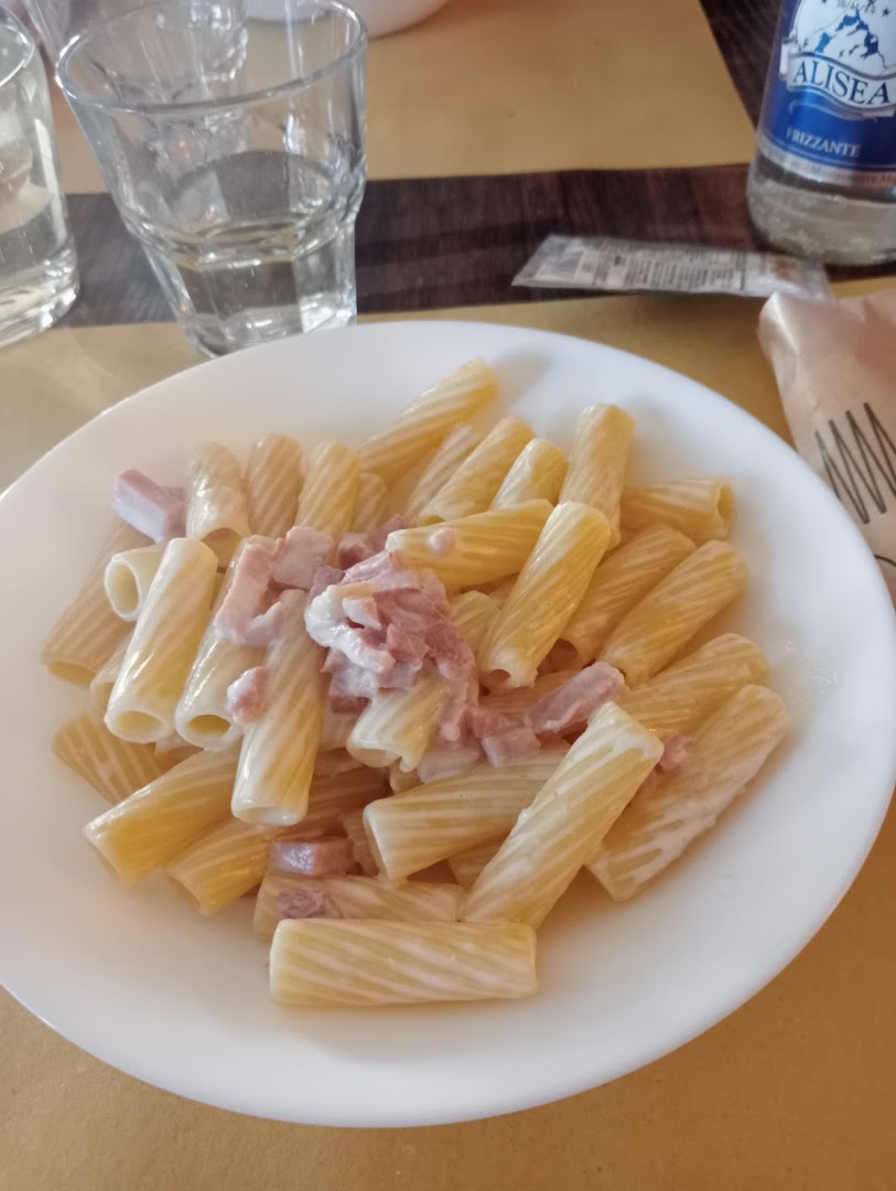 La Mia Hosteria