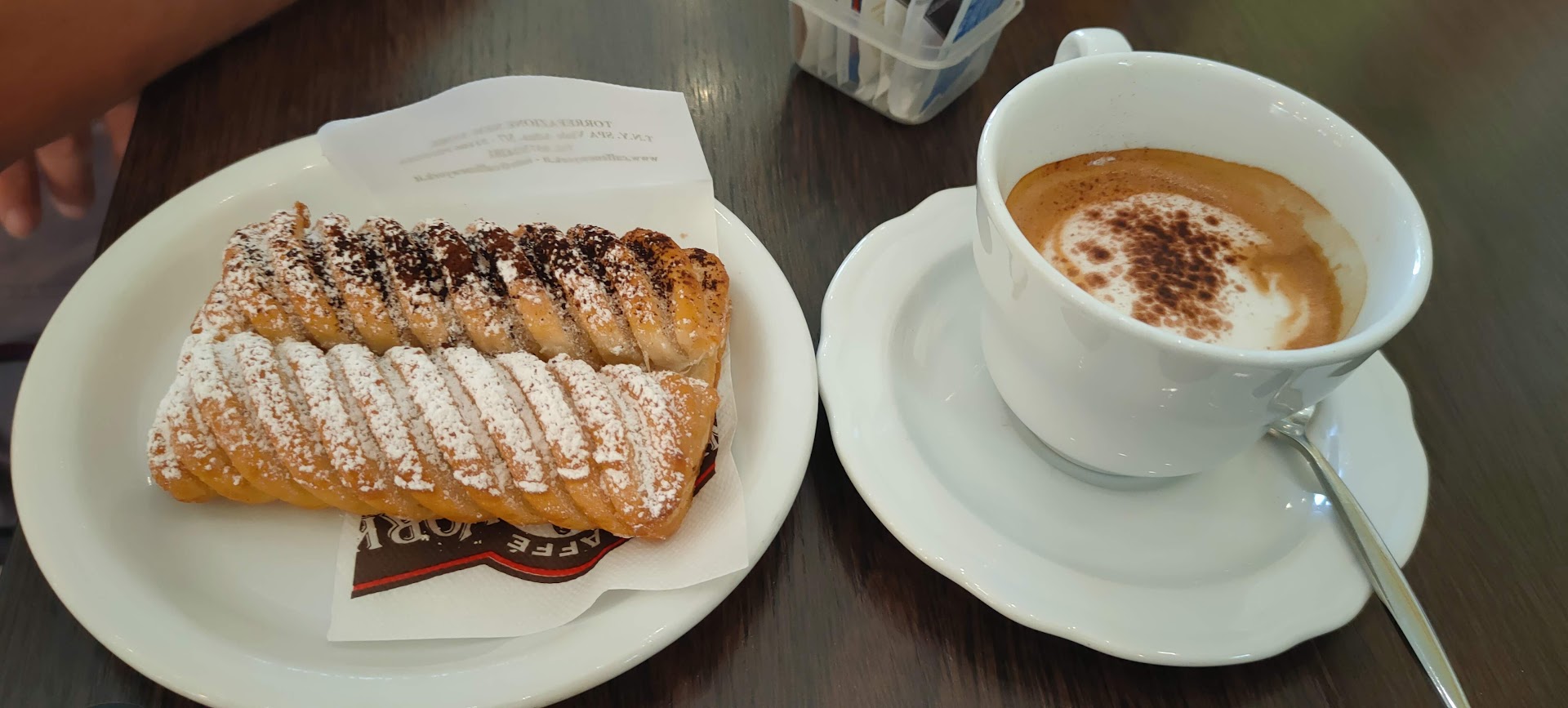 La Mimosa Cafe' Di Erika Raglianti, Pisa