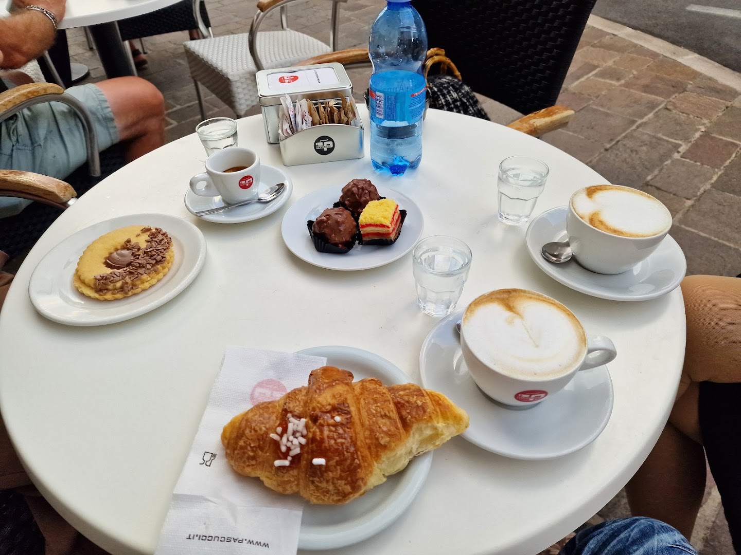 La Mimosa Pasticceria Caffetteria