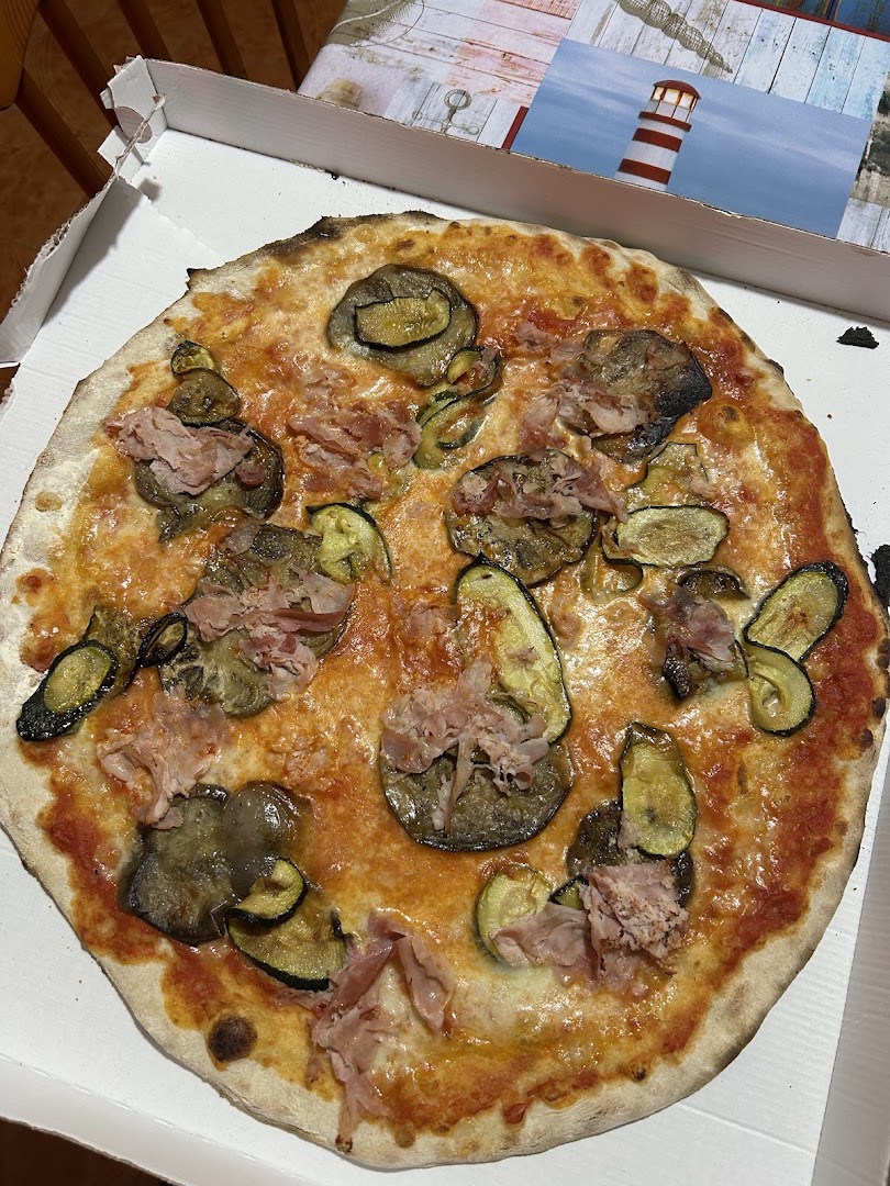 La Nuova Trattoria