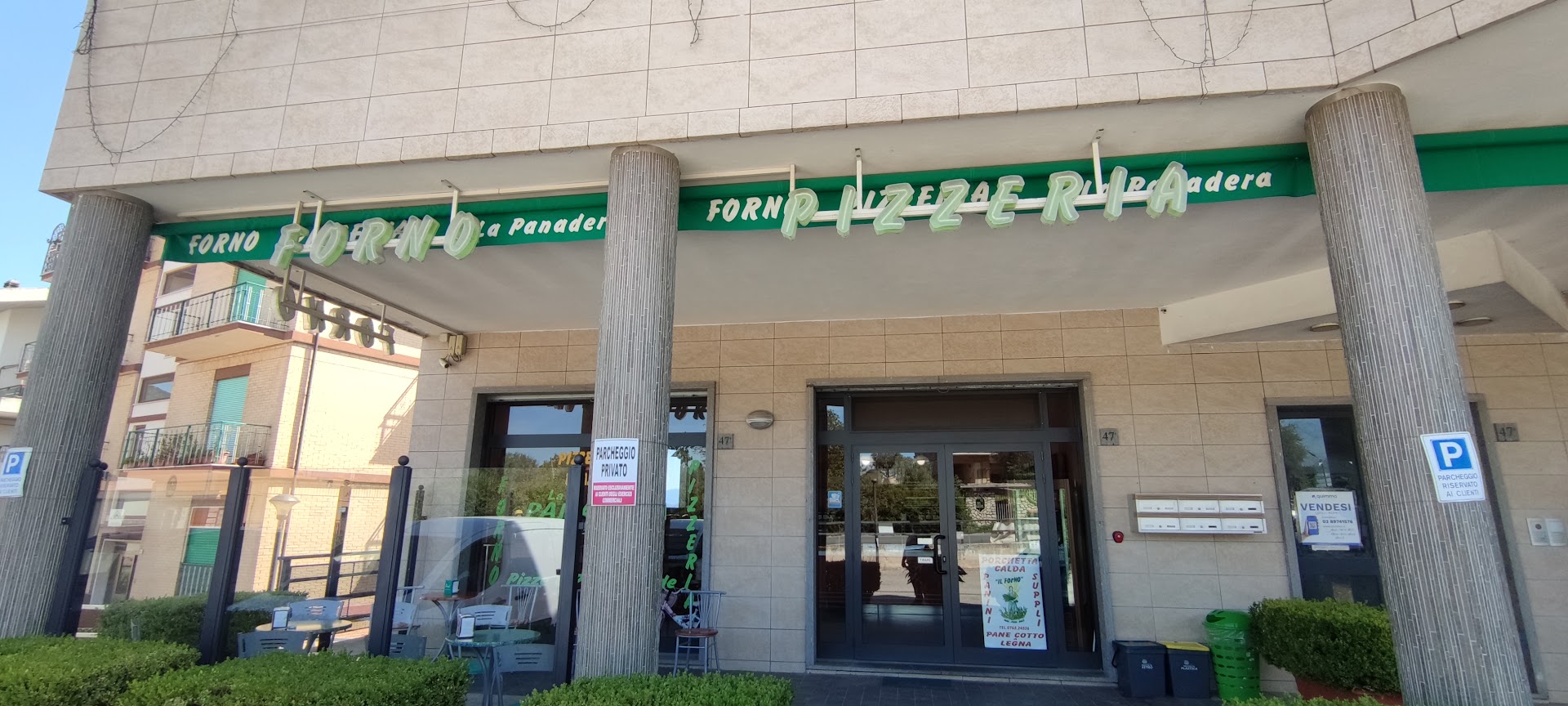 La Panadera