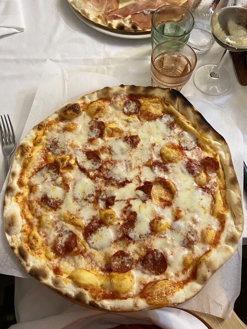 La Pavona Ristorante Pizzeria