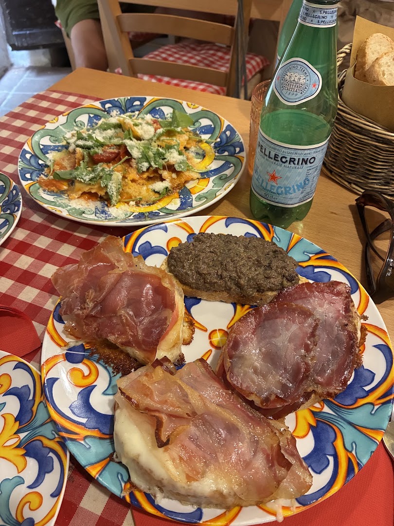La pecora nera Bottega gastronomica osteria