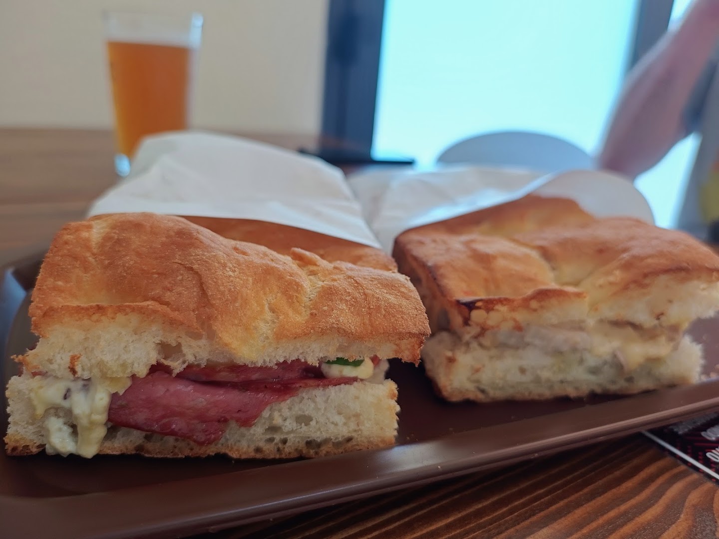 La Pecorella - Pizzeria , Burgers & Schiacciate