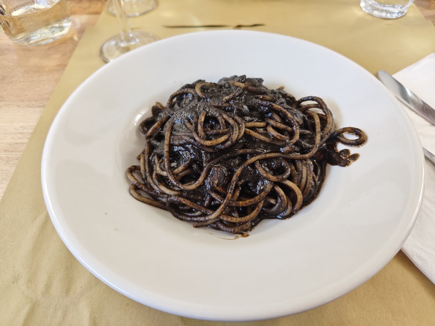 La Perla Ai Bisatei