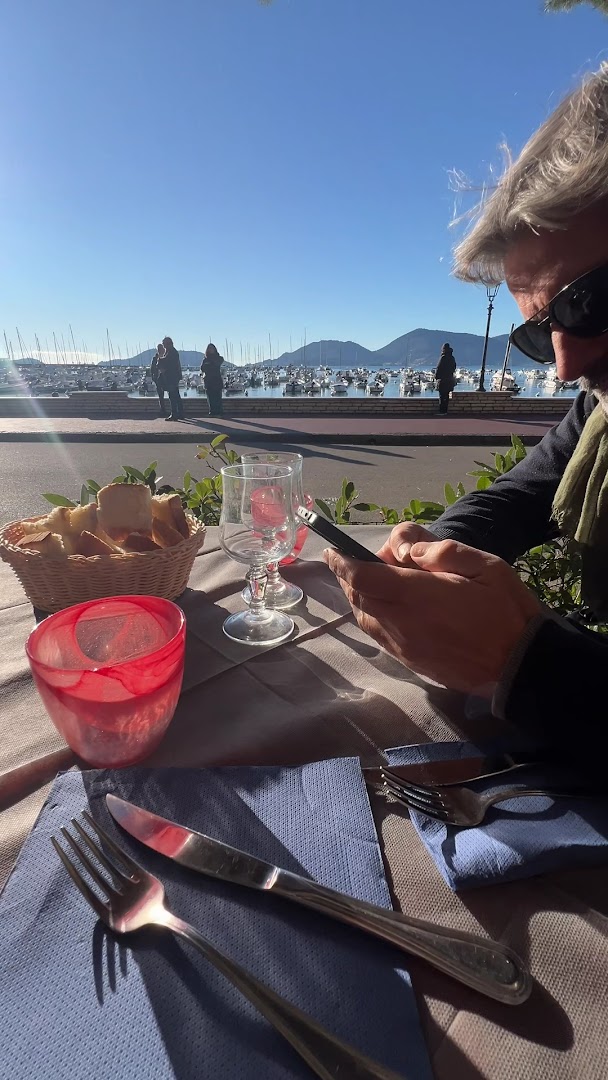 La Perla Lerici | Non solo Bar