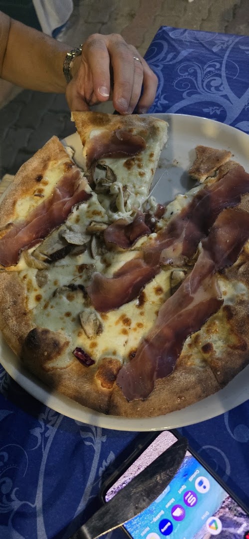 La Perla - Pizzeria Bar Ristorante