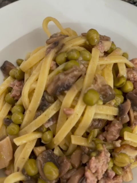 La Perla Restaurant • Pizzeria • Braceria