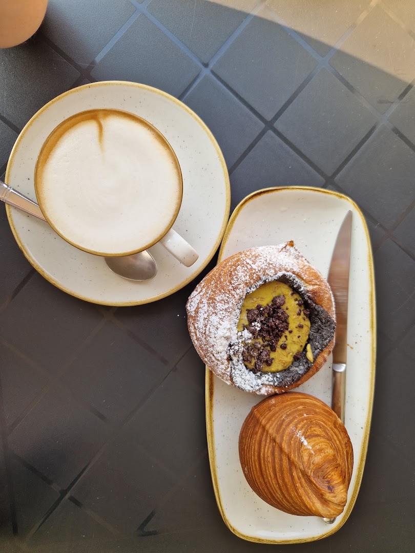 La Petite | Bakery