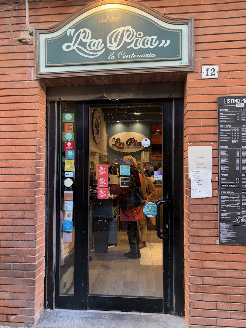 La Pia Centenaria