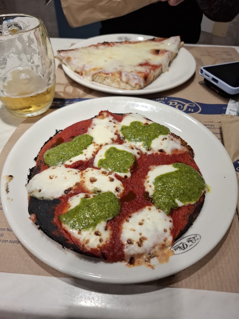 La Pia Centenaria