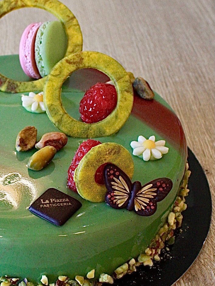 La Piazza pasticceria & bistrot