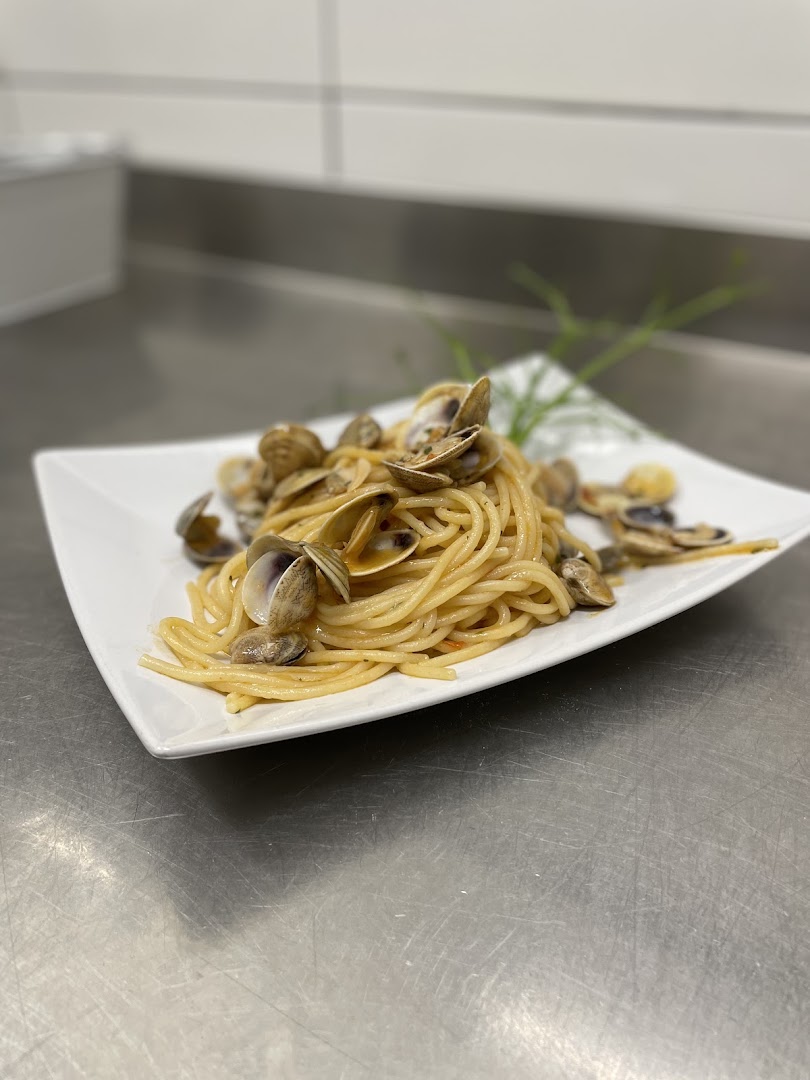 La Piazzetta Caffetteria Enoteca Tavola Calda