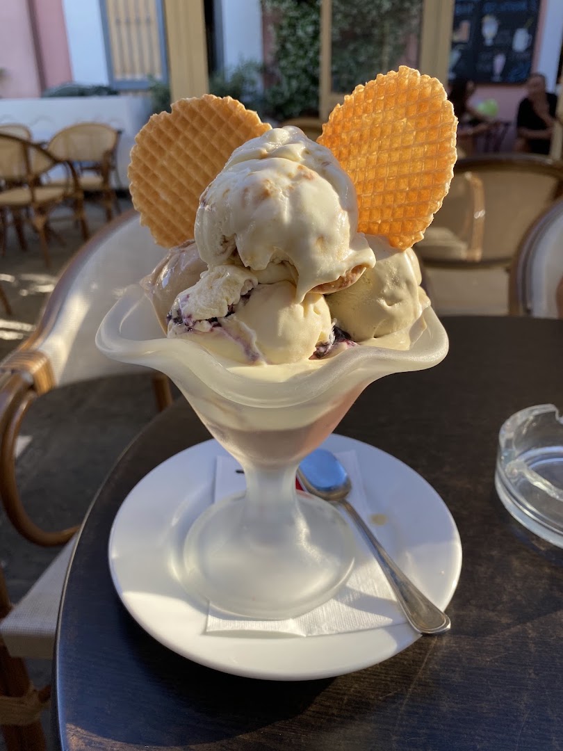 La Piazzetta Gelateria
