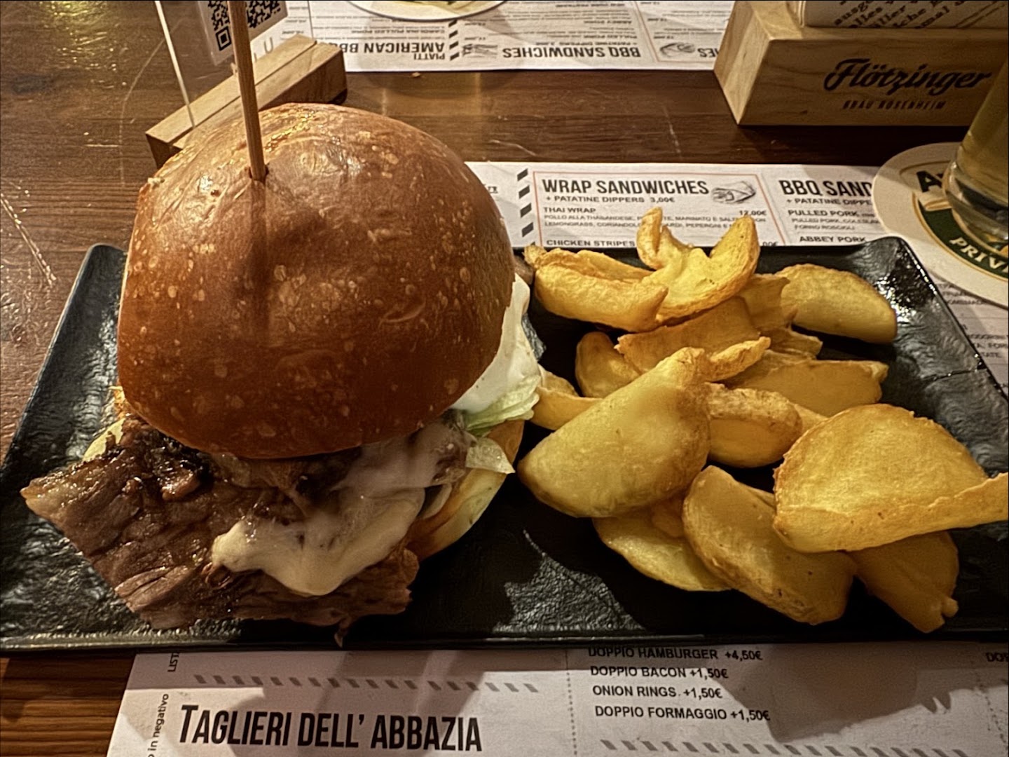 La Piccola Abbazia - Birreria e American BBQ