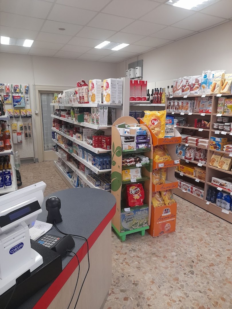 La Piccola Bottega Di Azzone: Bar, Alimentari, Tabacchi, Giornali
