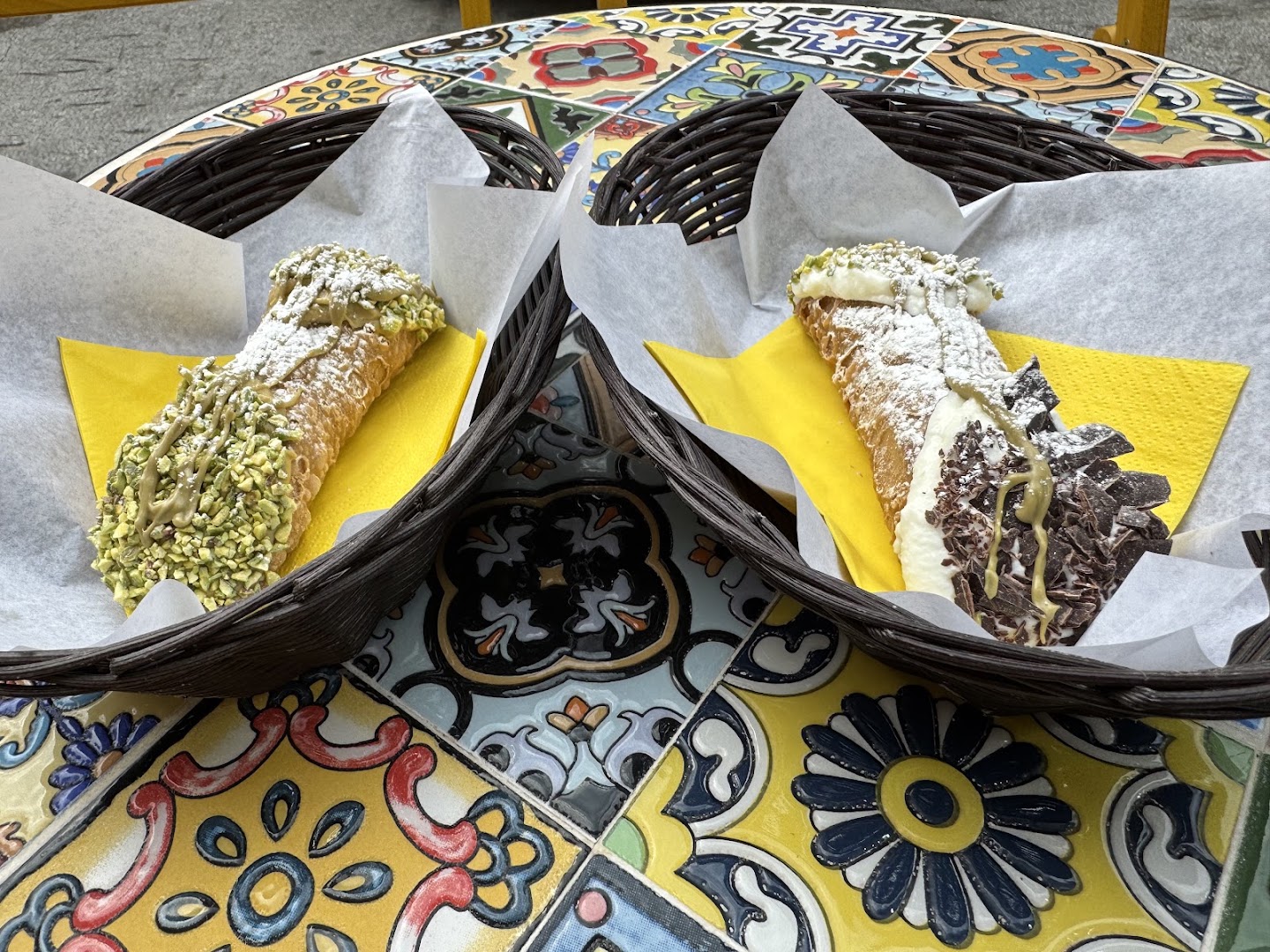La Pignolata Guinness Cannoli Taormina Since1978 {Da Onofrio}, Taormina