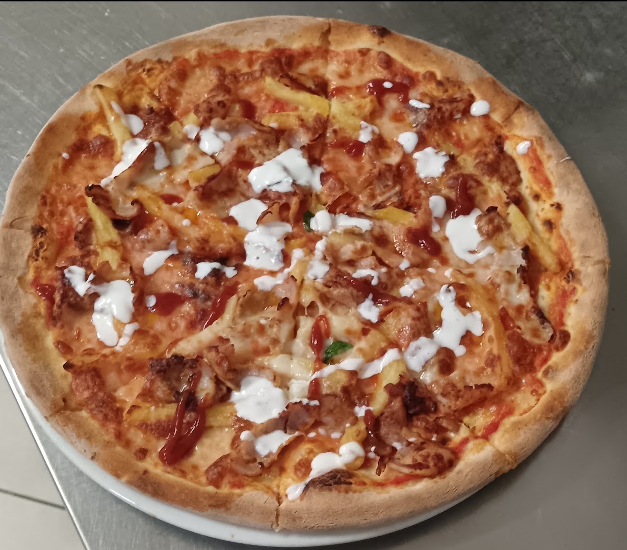 La Pizzarella 3, Nuvolento