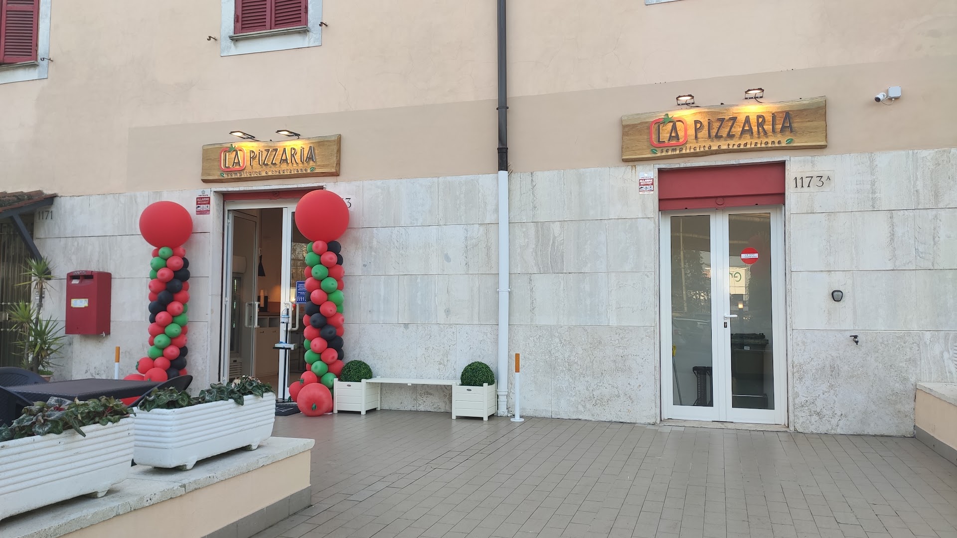 La Pizzaria - Pizzeria a Taglio Labaro