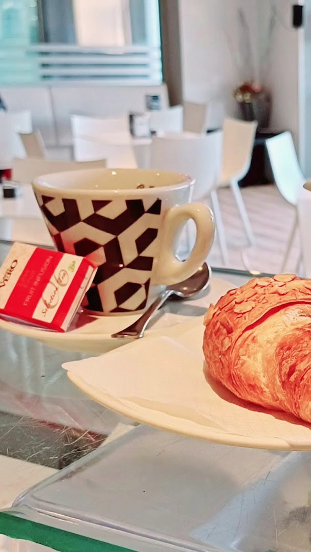 La Place Cafè