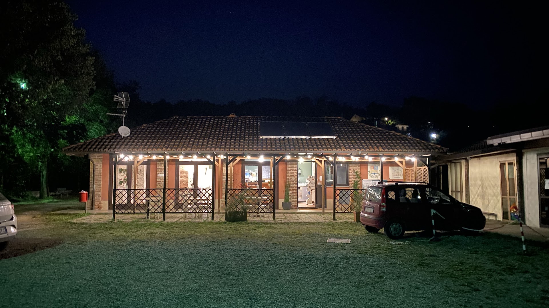 “La poli” Trattopub - Bar
