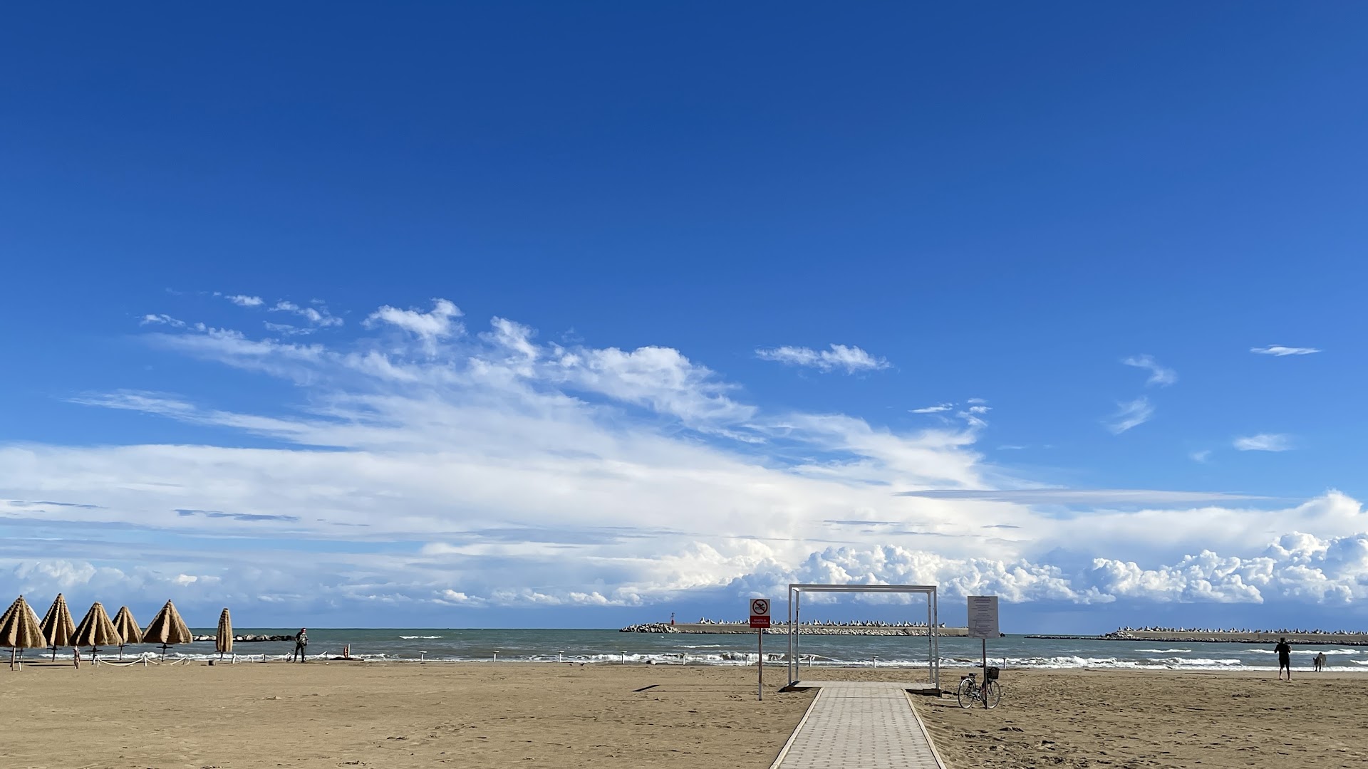 La Prora Beach Center