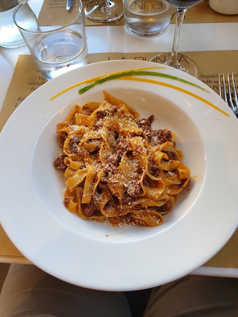 La Punta, Modena