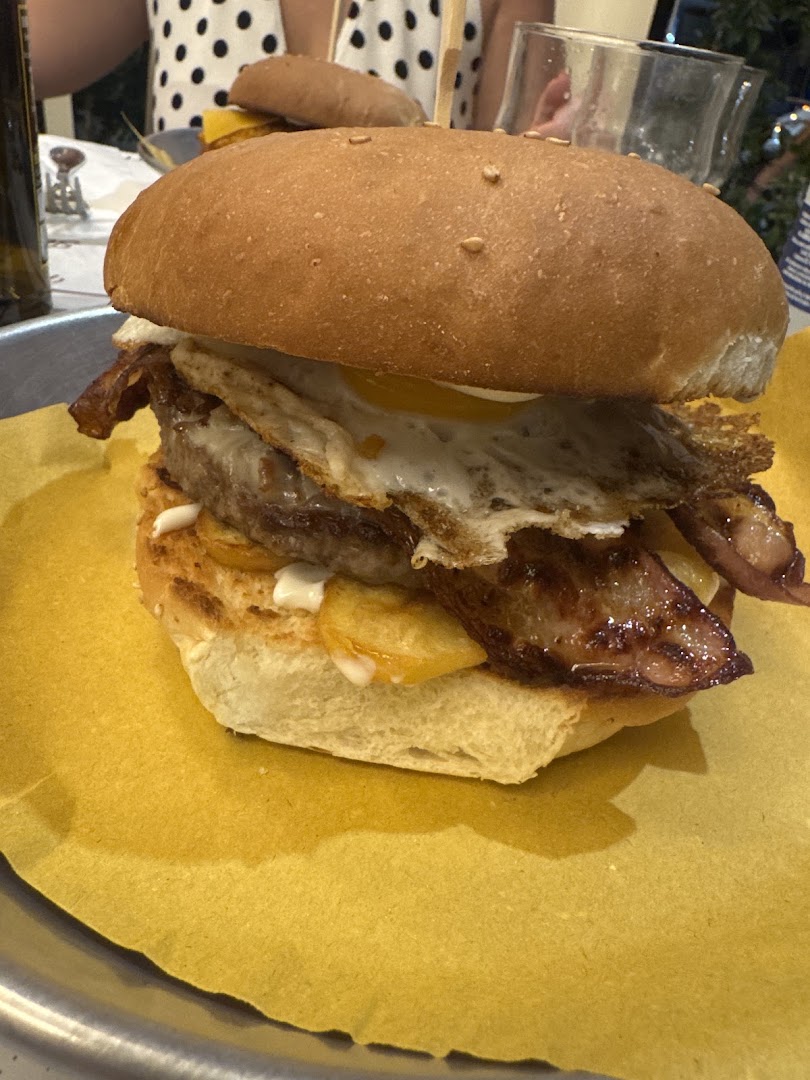 La Puttega Hamburgeria - Gastronomia