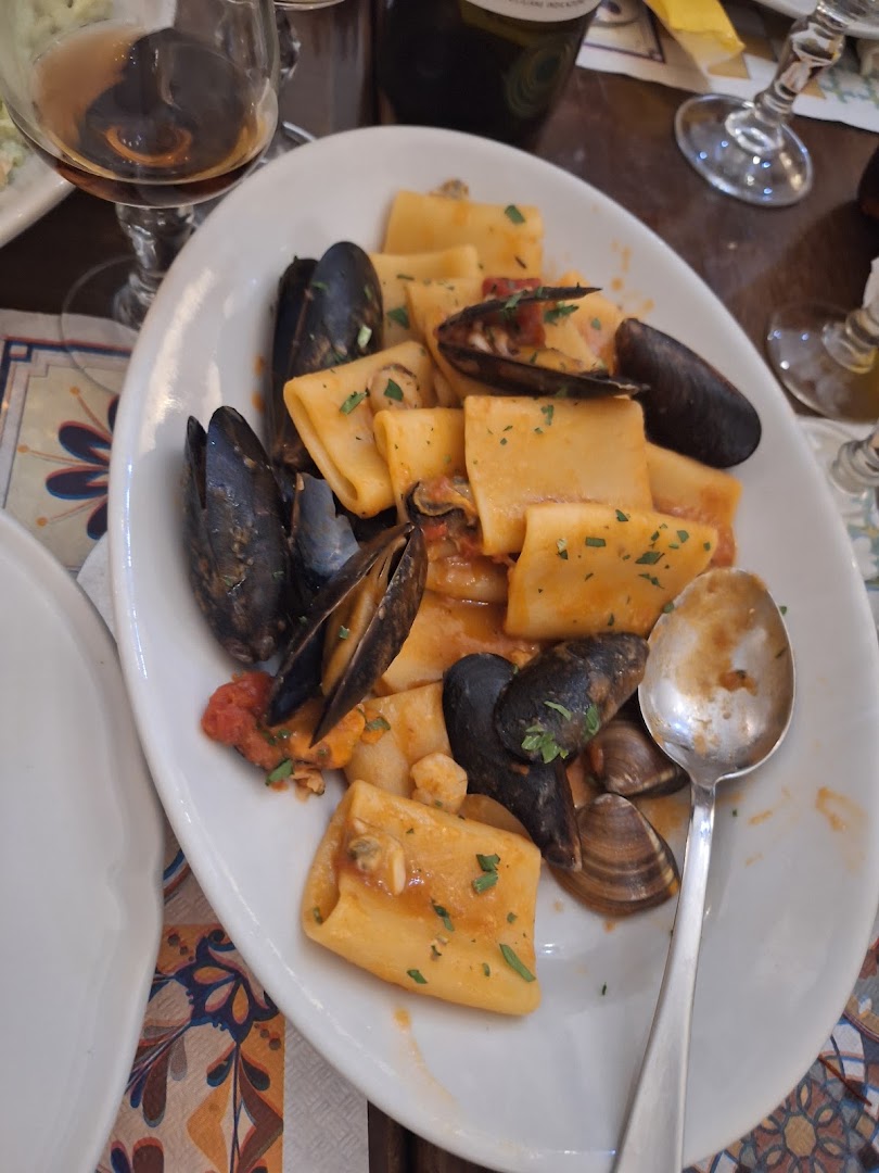 LA ROCCA ALBERGO RISTORANTE SALA RICEVIMENTI PIZZERIA