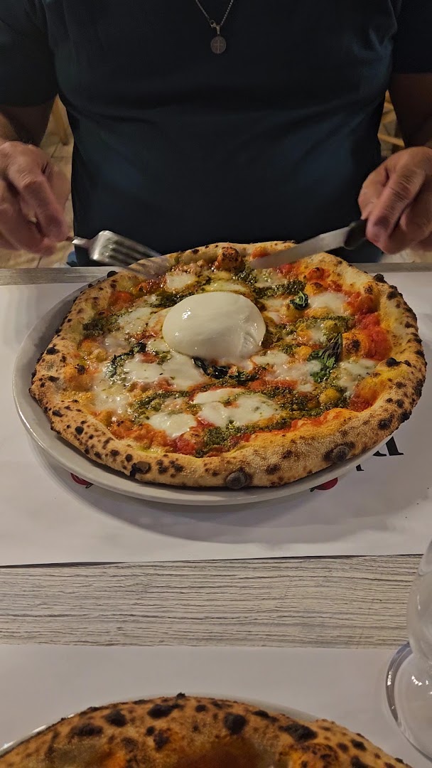 La Romantica Pizzeria